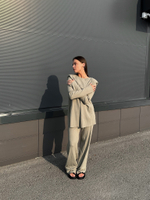 Костюм оливковый