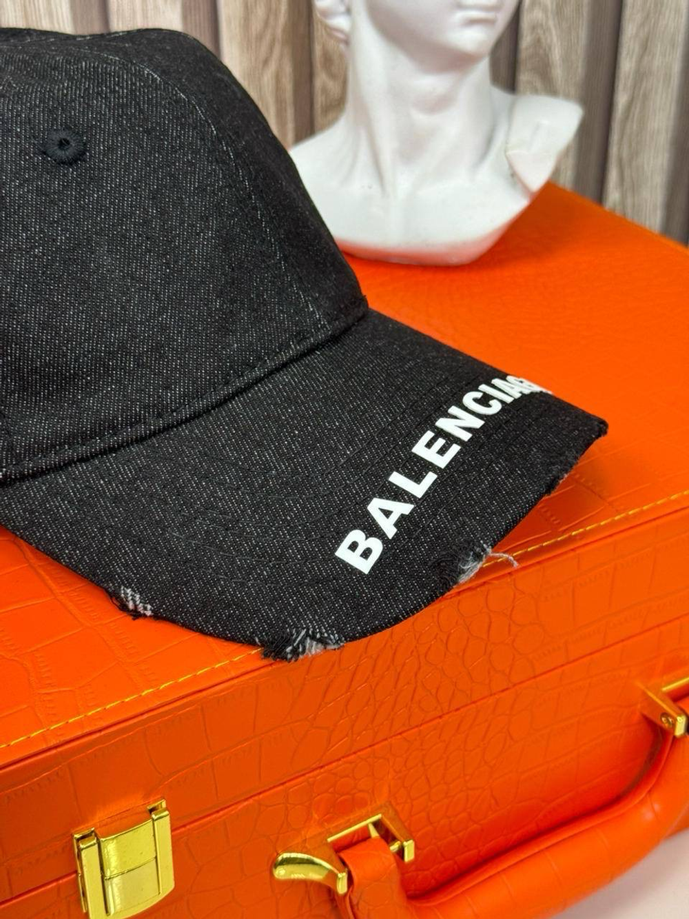 Кепка Balenciaga
