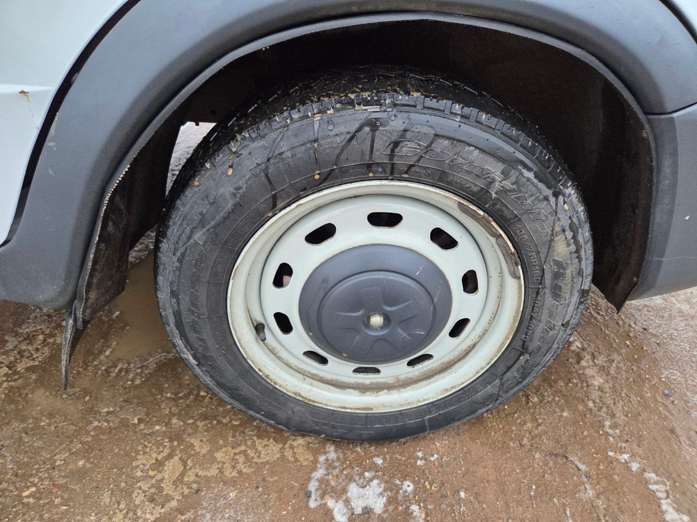 GAZ SOBOL Бортовой (Евроборт) 231073 (Бортовой, Бензиновый, 2,7 л, 107 л.с.)