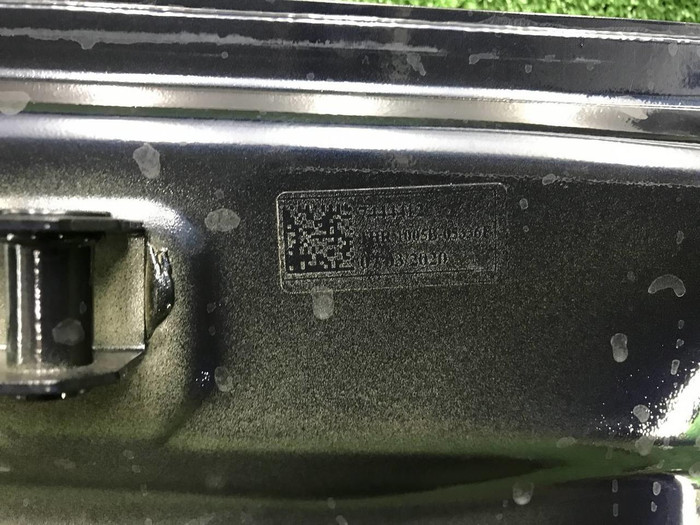 Дверь задняя правая Rolls-Royce Cullinan (18-нв)