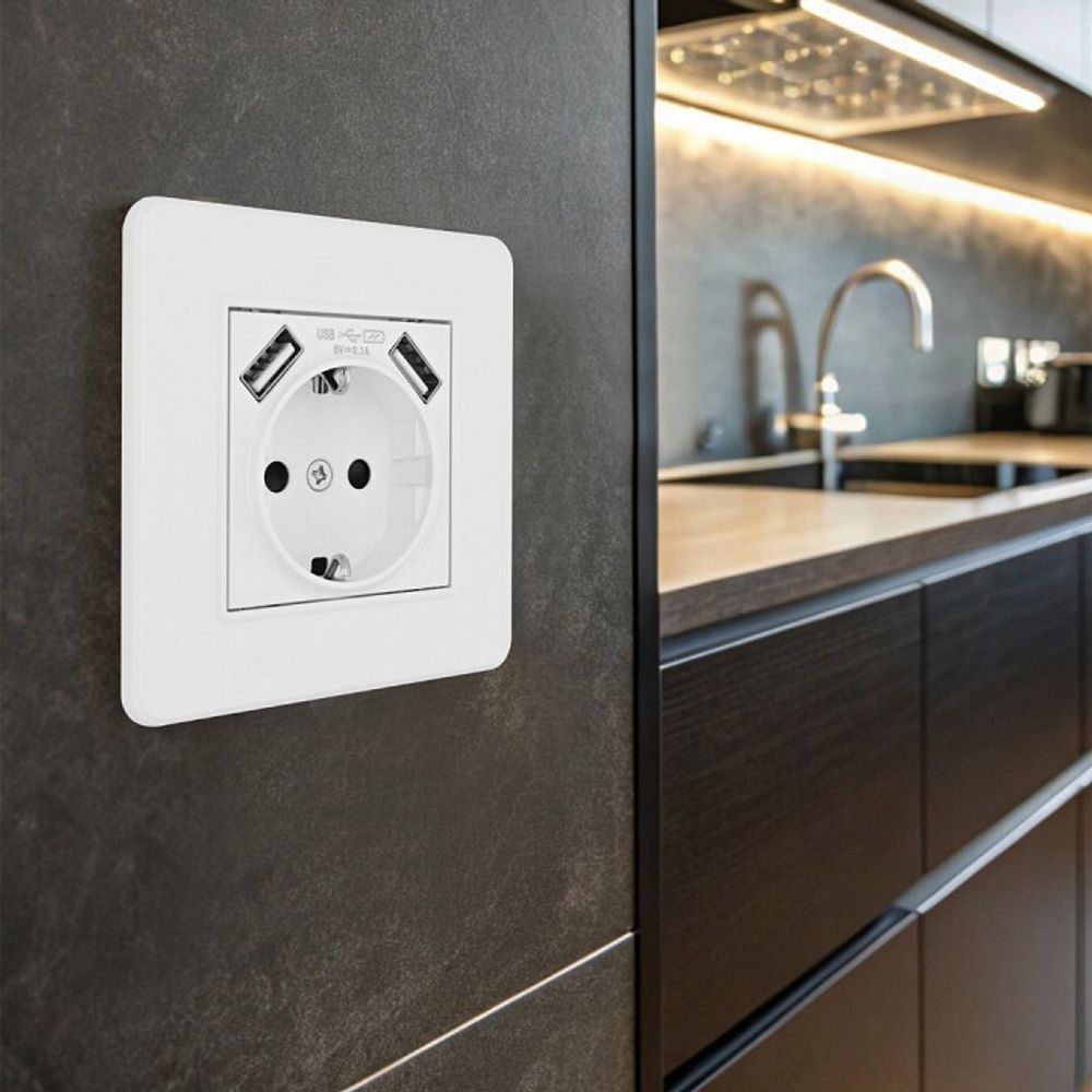 Розетка с заземлением и со шторкой и 2хUSB Arte Milano SET16-1 SET16-1-47-1 white