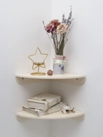 Комплект угловых полок. 2 штуки 25*25 см