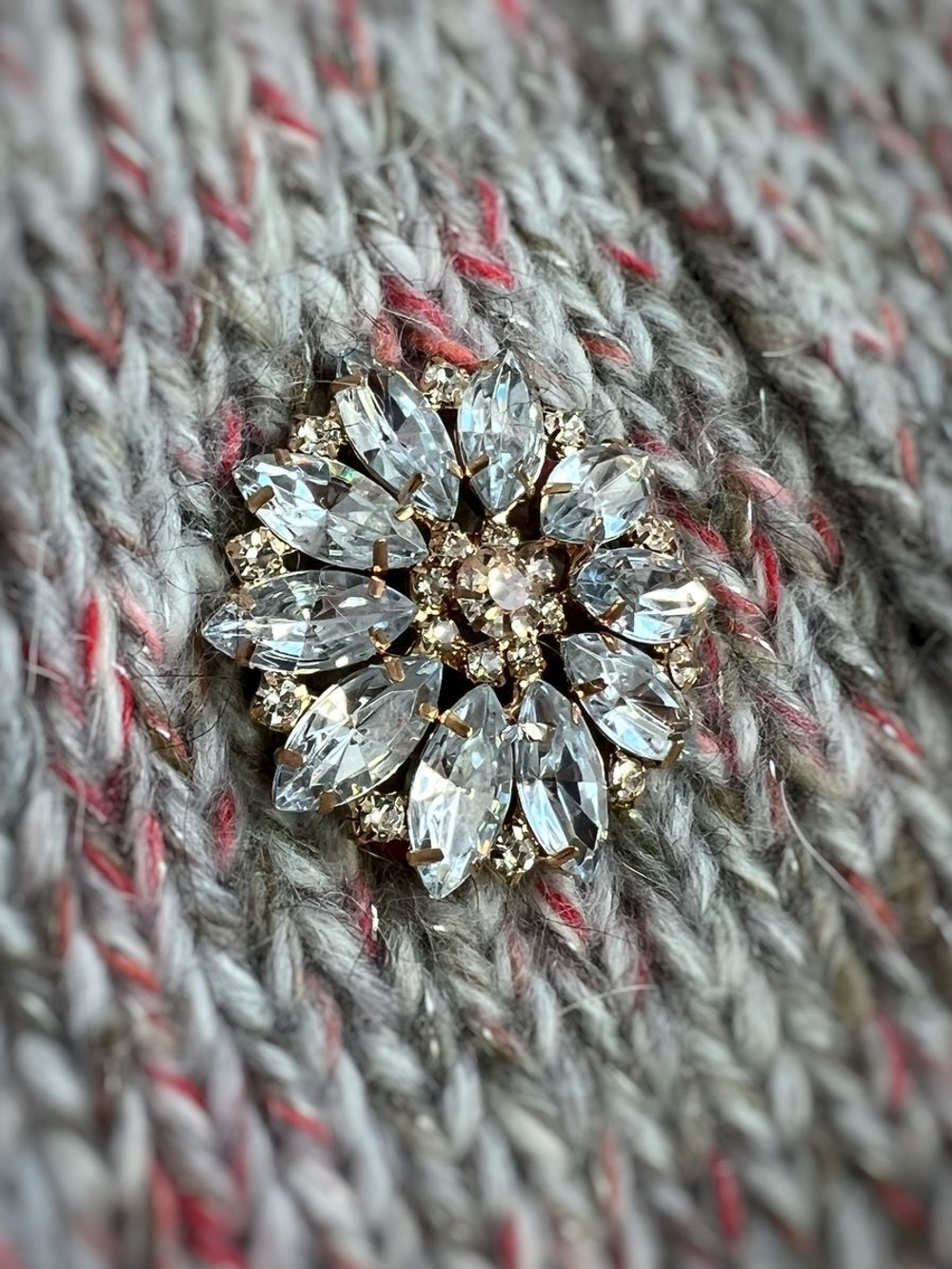 Пуговица со стразами 38 мм