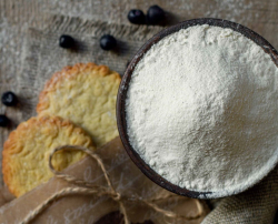 Мука ржаная цельнозерновая из Шугуровского зерна, пакет 2 кг