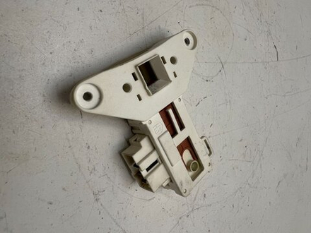 LINDO ZWSE680V кт83 Блокировка люка для стиральной машины Zanussi 155237401 б/у