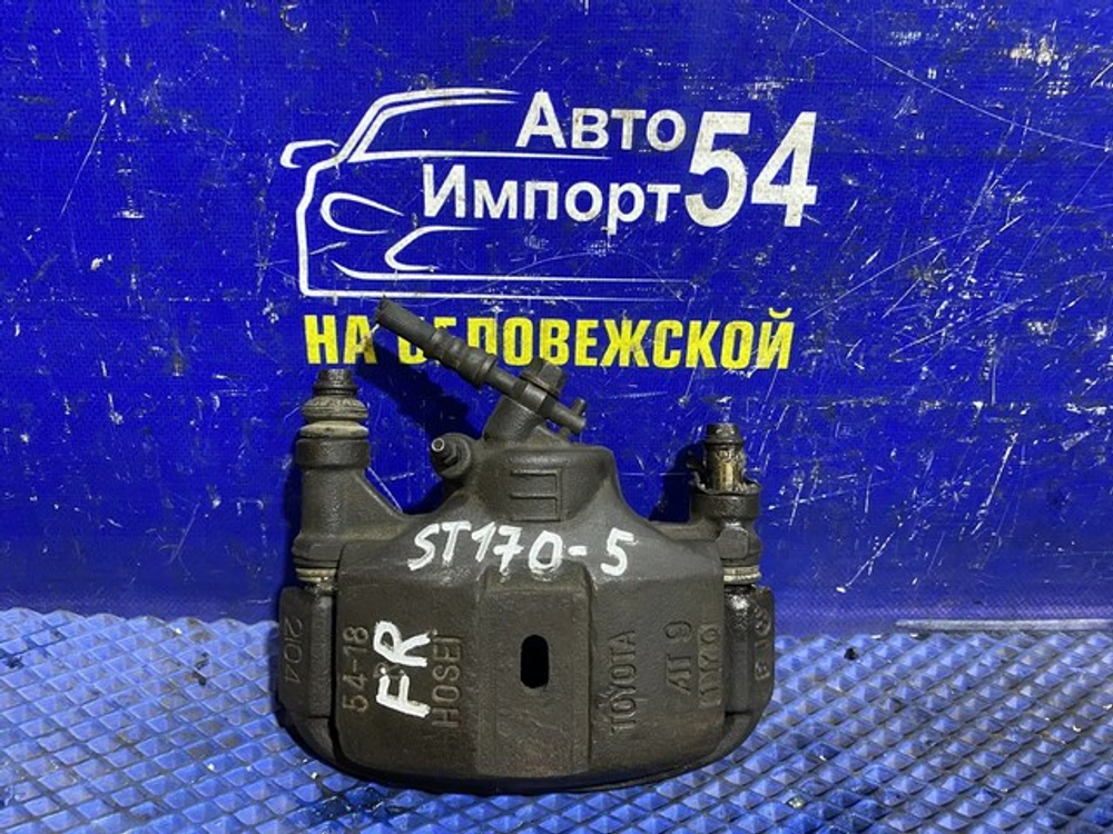 Суппорт тормозной передний правый TOYOTA CARINA 1991