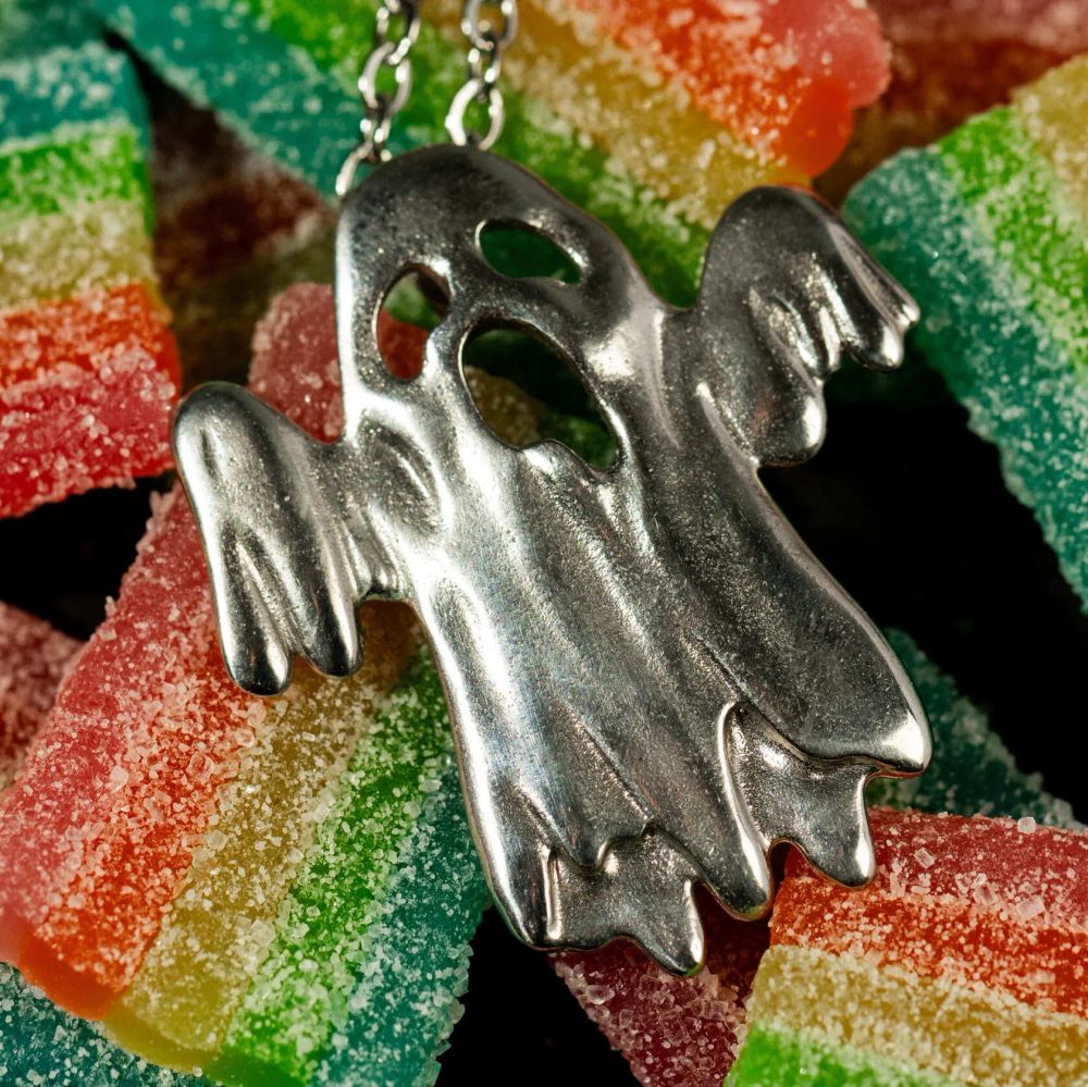 Подвеска Двор Привидение