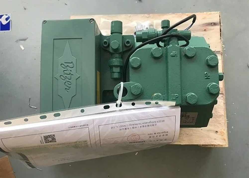 Полугерметичный поршневой компрессор Bitzer 6FE-40Y