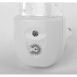 Ночник - светильник светодиодный ЭРА NN-619-LS-W в розетку с датчиком освещенности белый