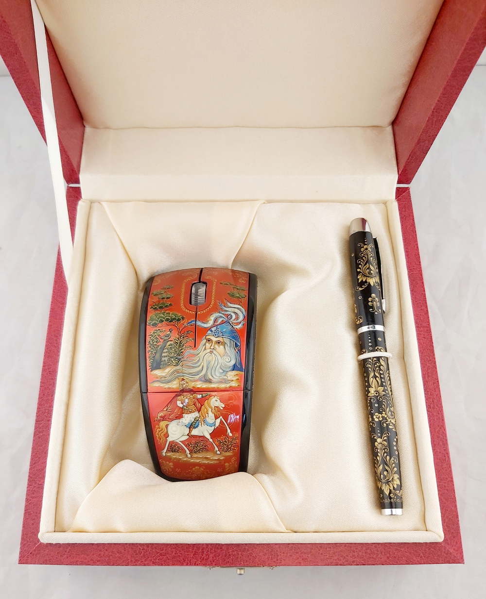 Набор мышь компьютерная "Руслан" и ручка-роллер с росписью Палех