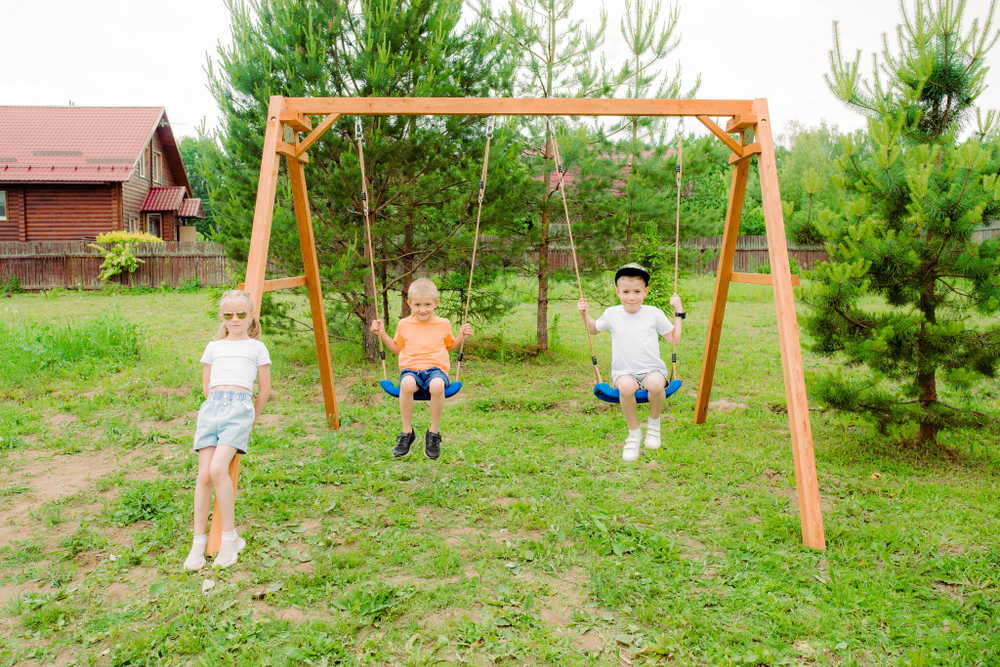 Деревянные качели P911