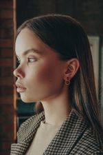 Серьги два круга с подвесами с вишневым янтарем