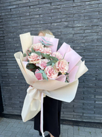 Букет розовых французких роз