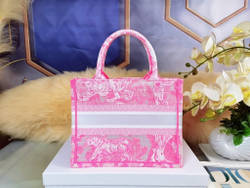 Christian Dior Book Tote 26 cm