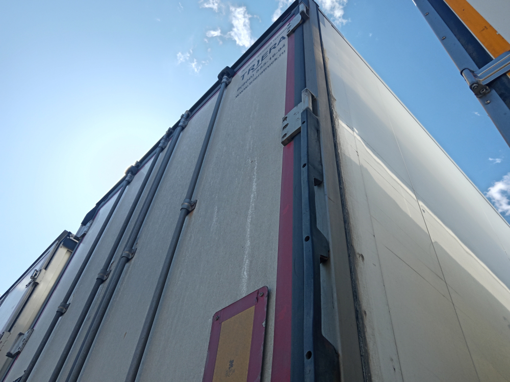 Schmitz Cargobull SKO24 Полуприцеп изотермический/рефрижератор SKO 24/L-13.4 FP60 COOL (Рефрижератор