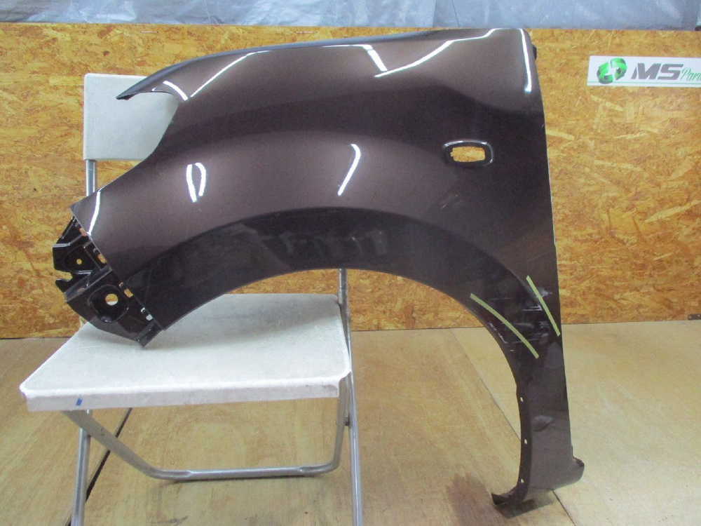 крыло переднее левое Toyota Passo M700A M710S