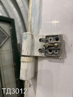 Дверь пластиковая входная Б/У 1930(в) x 1200(ш)