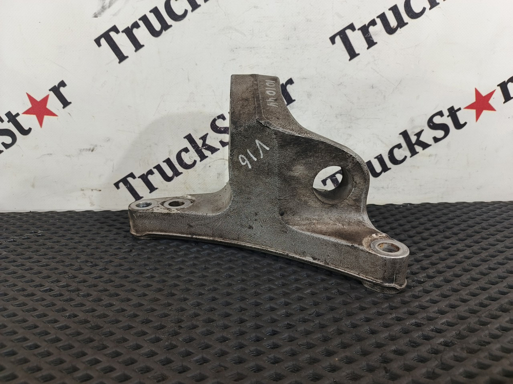 Кронштейн двигателя задний