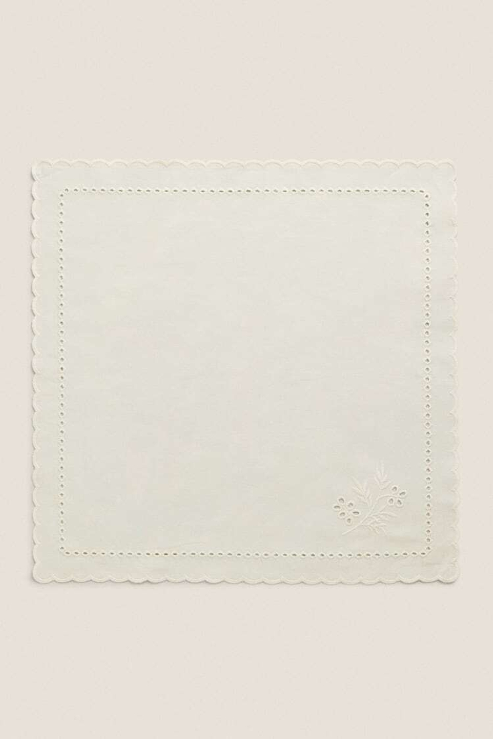 ZARA HOME УПАКОВКА САЛФЕТОК С ВЫШИВКОЙ (УПАКОВКА ИЗ 2 ШТУК), ЭКРЮ