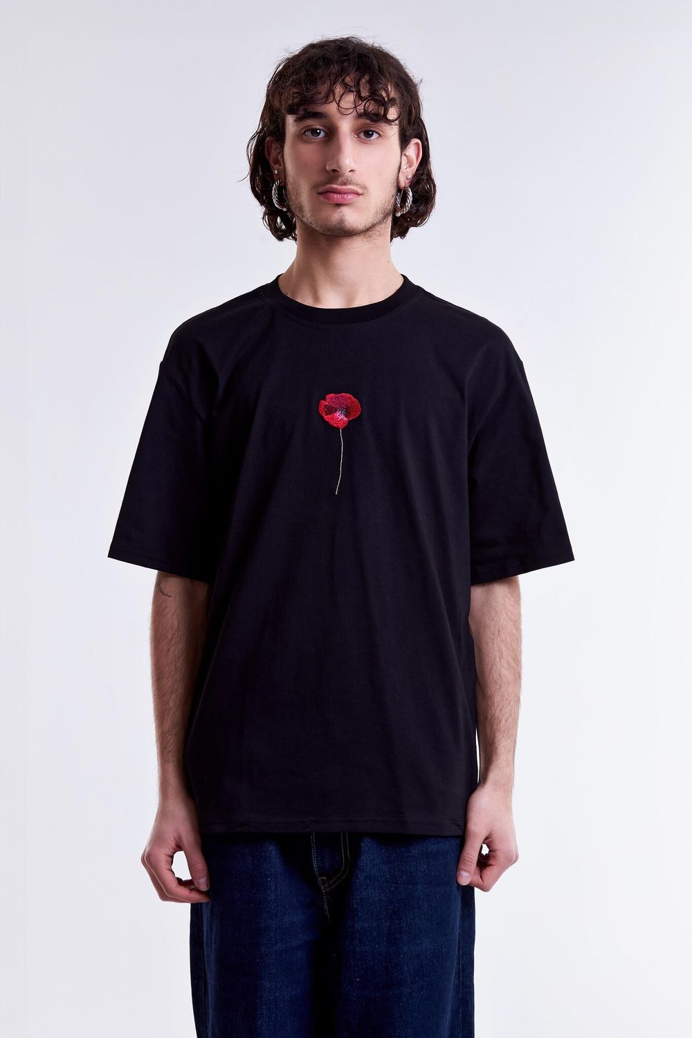 Футболка Гербарий Мак Черная