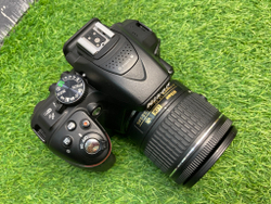Nikon D5300 kit AF-P 18-55mm 3.5-5.6G VR 2.500 кадров