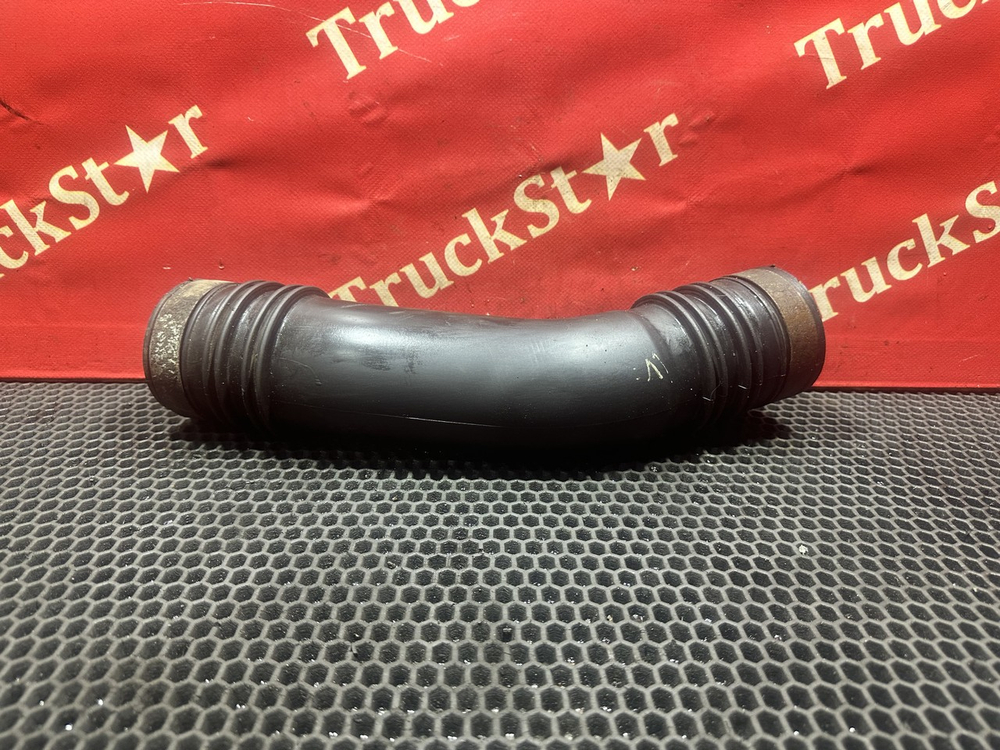 Патрубок интеркулера