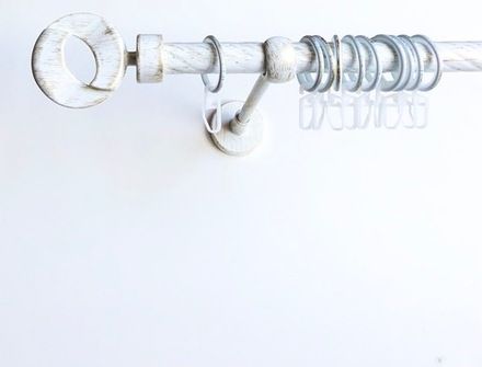 Карниз кованый витой для штор "Мебиус" d20 мм однорядный, цвет белое золото