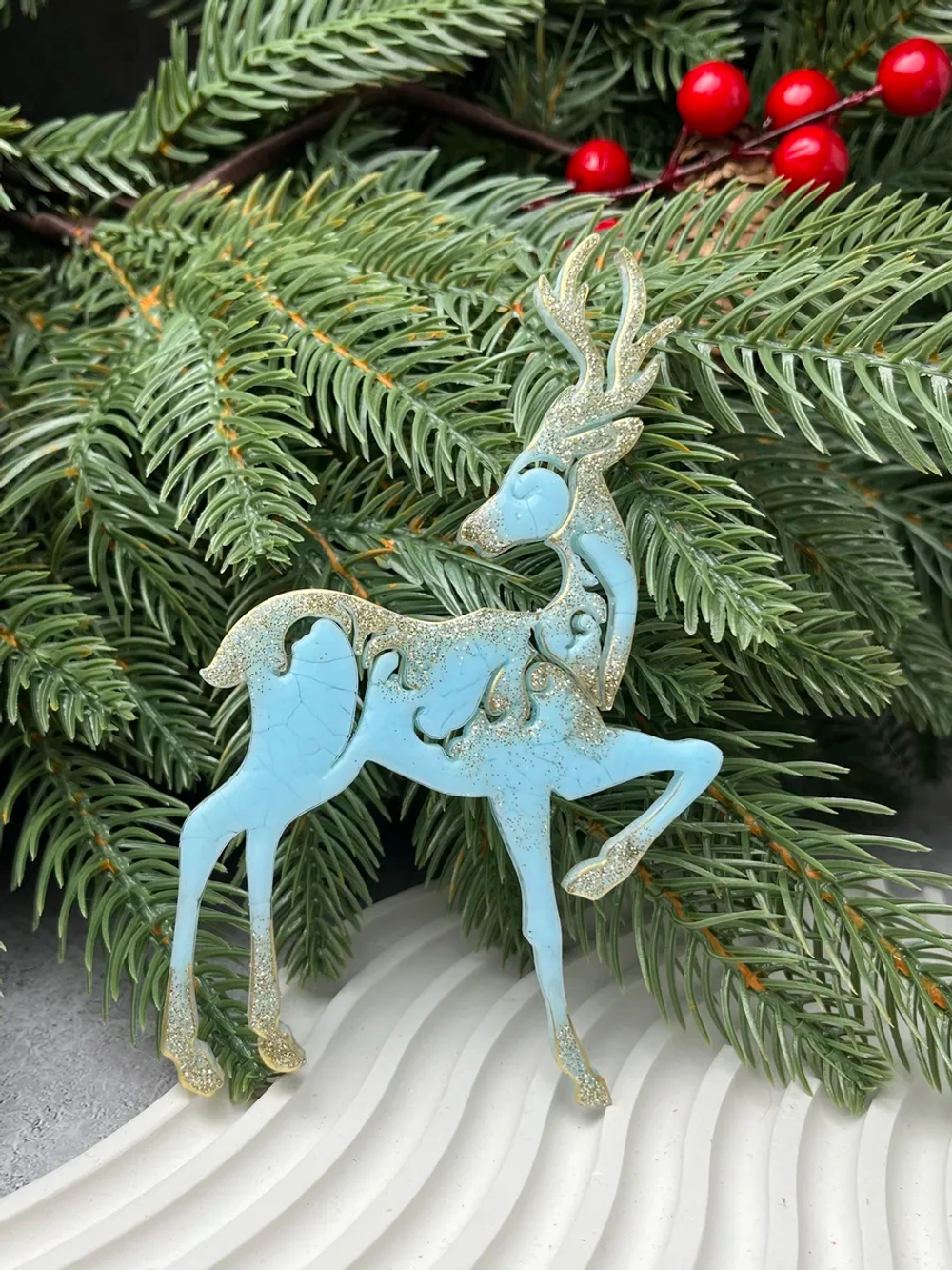 Новогодняя елочная игрушка Олень