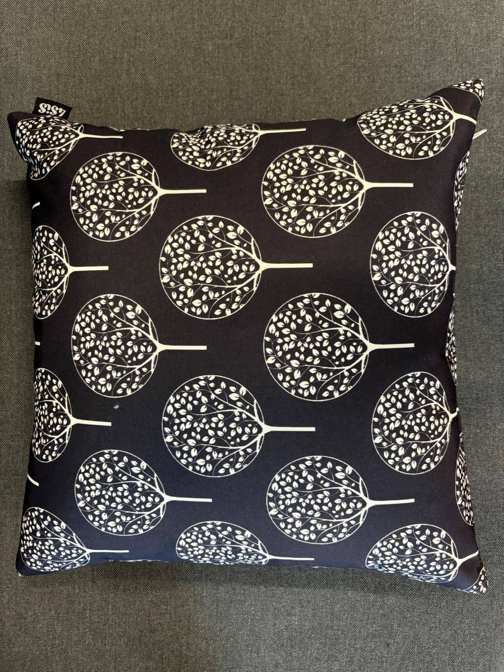 Декоративная подушка 40х40 см, цвет Вуд