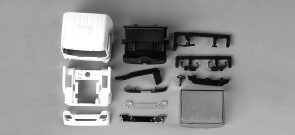 Кабина MB Actros L 08 без боковых облицовок и спойлера на крыше, 2 шт.