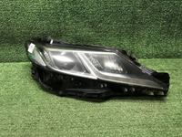 Битая Фара правая Toyota Camry xv70 (17-нв) LED