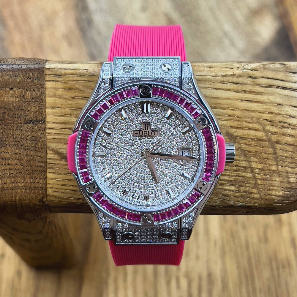 Часы Hublot