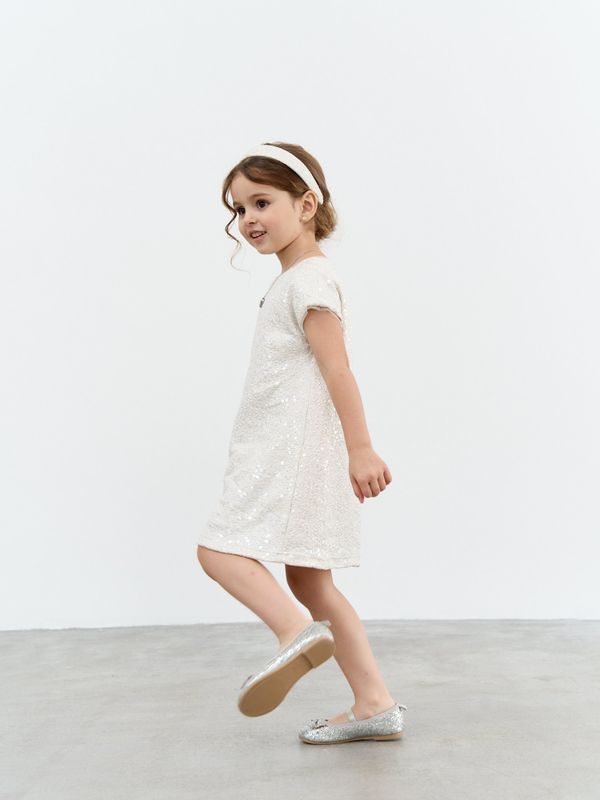 Платье с пайетками 