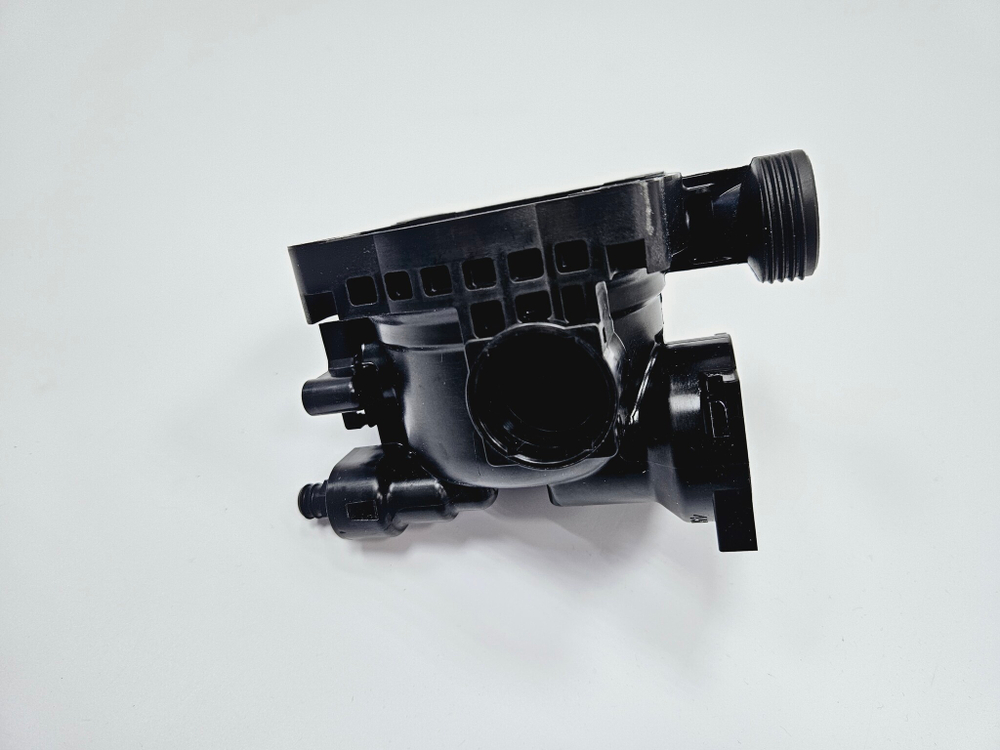 Крышка циркуляционного насоса VIESSMANN Vitopend 100-W A1JB/A1HB (арт. 7856848-3)