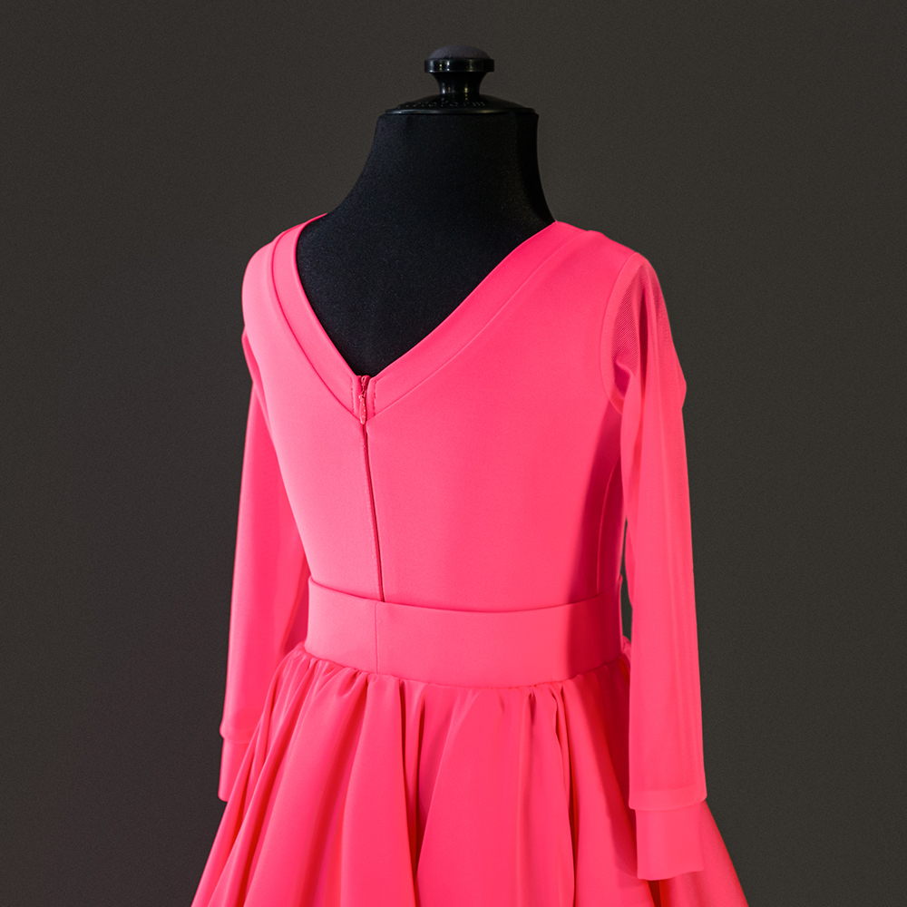 розовое платье для танцев