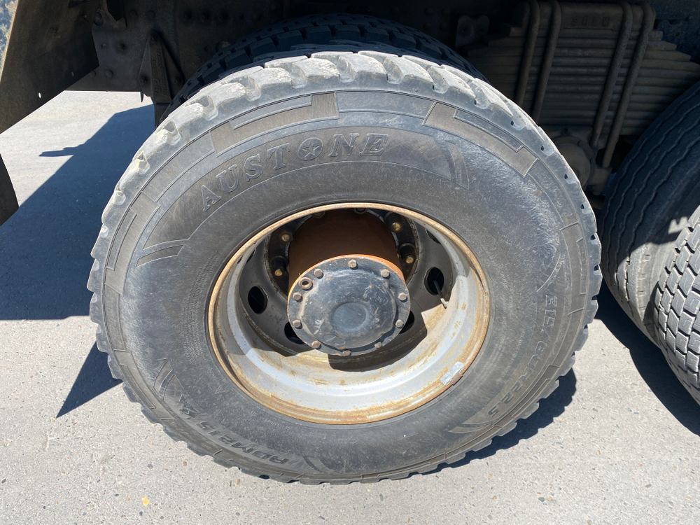Shacman (Shaanxi) SX* 8x4 Самосвал SX33186T366 (Дизельный, 11,6 л, 369 л.с., МТ)