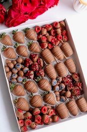 Набор «Фрукты в шоколаде»