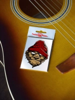 Стикер - обезьяна в шапке