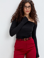 Черный лонгслив Джейн с асимметричным вырезом