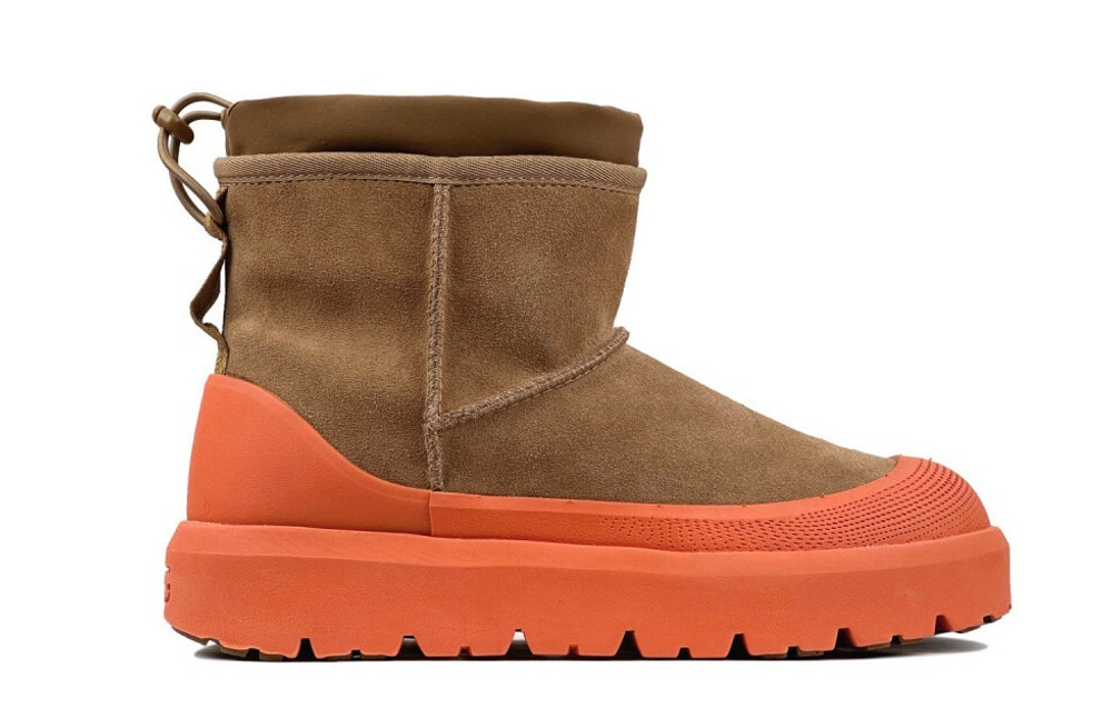 UGG Mens Classic Mini Weather Hybrid Orange