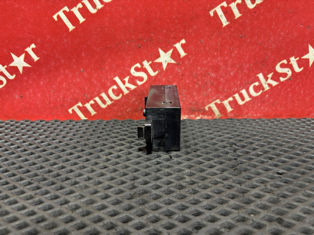 Модуль переключателей кабины 2018г.