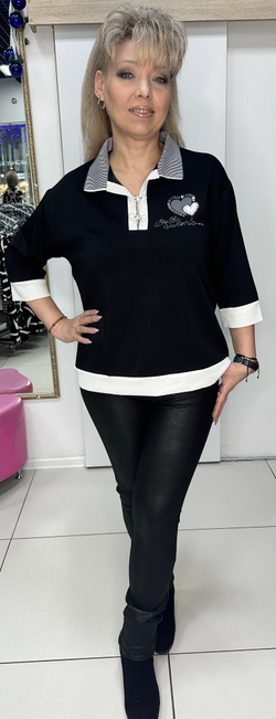 Черный трикотажный блузон с полосатым воротником