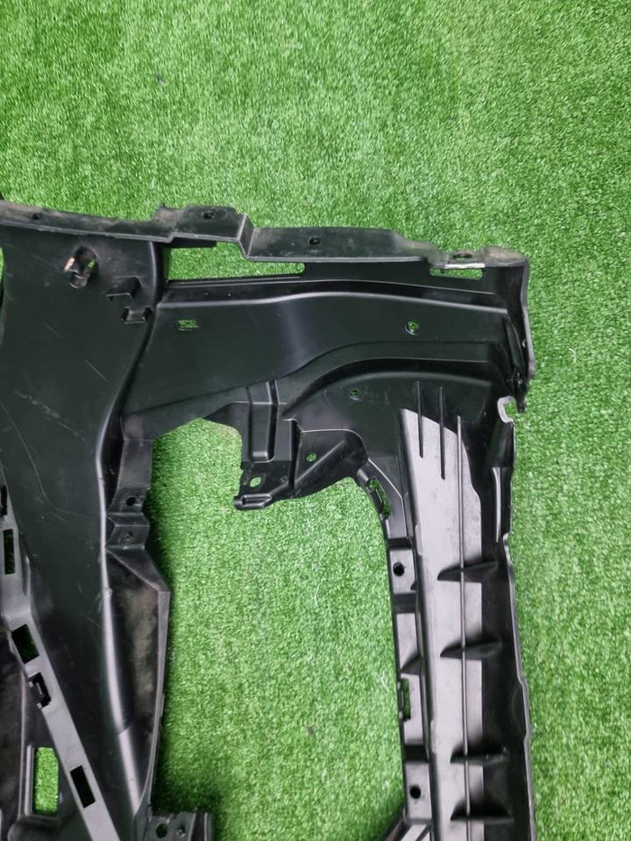 Кронштейн ПТФ правый BMW X1 F48 (2019-2022)