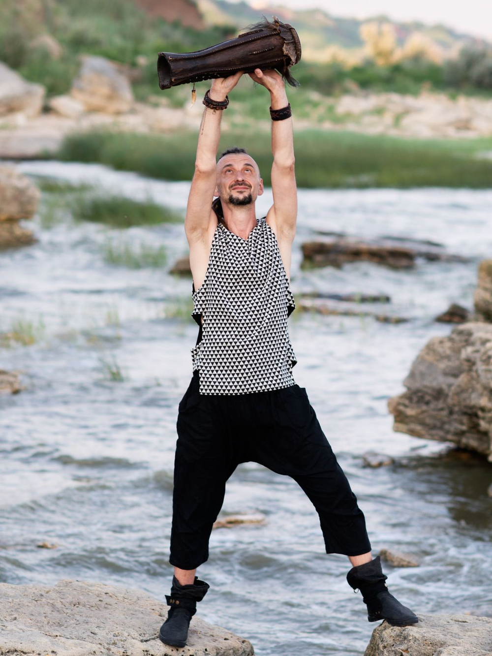 Мужская безрукавка-жилет Монохром