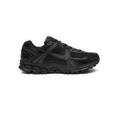 Кроссовки Nike Zoom Vomero 5 "Triple Black"