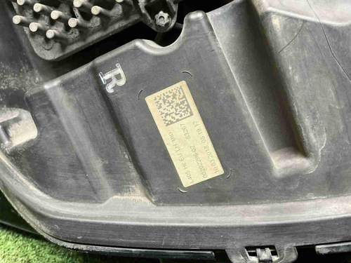 Фара левая Range Rover Vogue 4 (2017-2022) LED