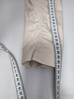 Ветровка Ostin светлая 44 размер