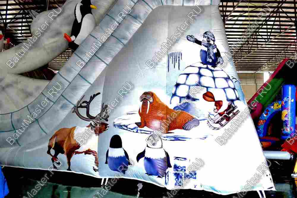 Большой надувной батут-горка "Мишка на севере"
