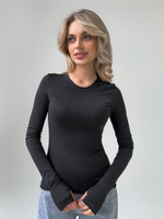 Лонгслив 2024 однотонный с вырезом под палец