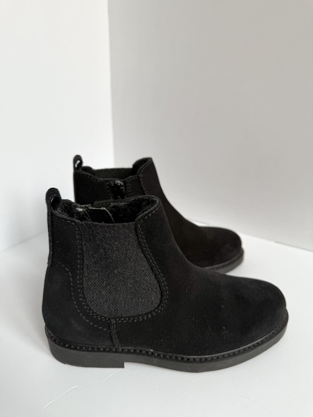 Утепленные замшевые ботинки New English Style, 28